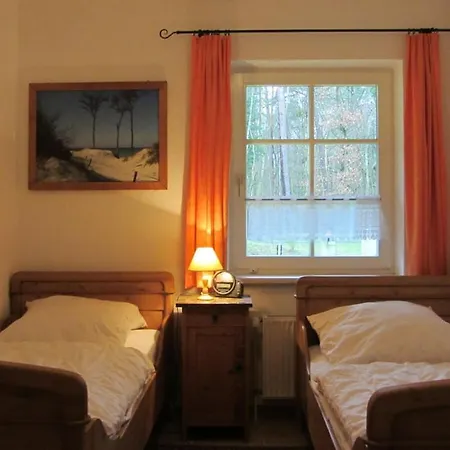 With 3 Bedrooms Сasa de vacaciones Prerow